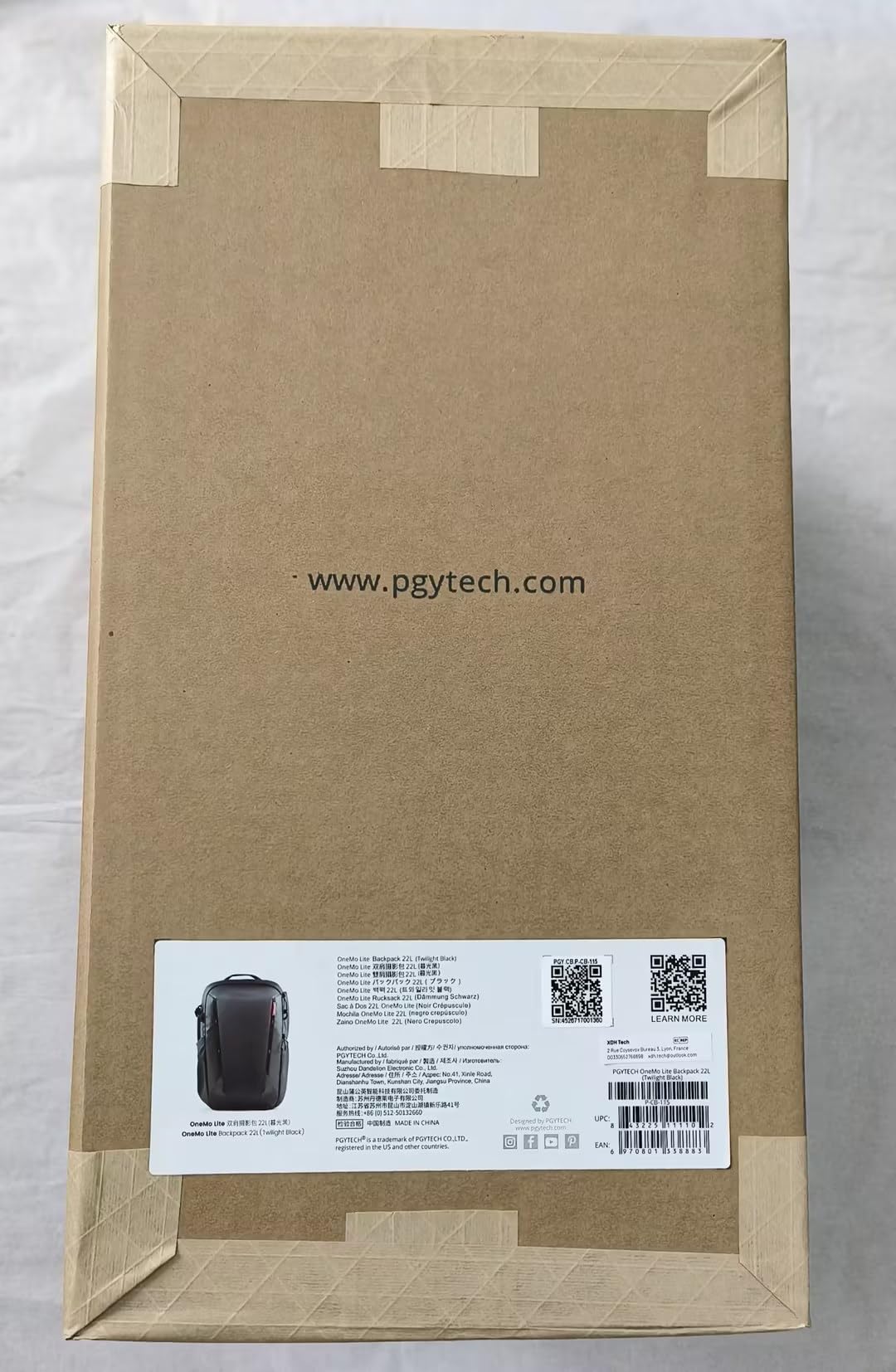 PGYTECH OneMo Lite Camera Backpack 22L for DJI, Sony, Canon, Nikon, OSMO Action/Pocket, DSLR/SLR Mirrorless, Camera Tripod Photographer Bag Gift, Black