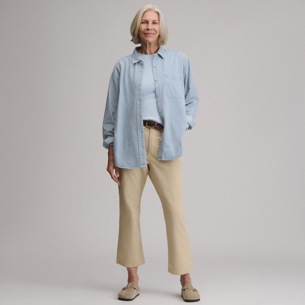 Eddie Bauer Women's Long-Sleeve Denim Boyfriend Overshirt alternate view 3