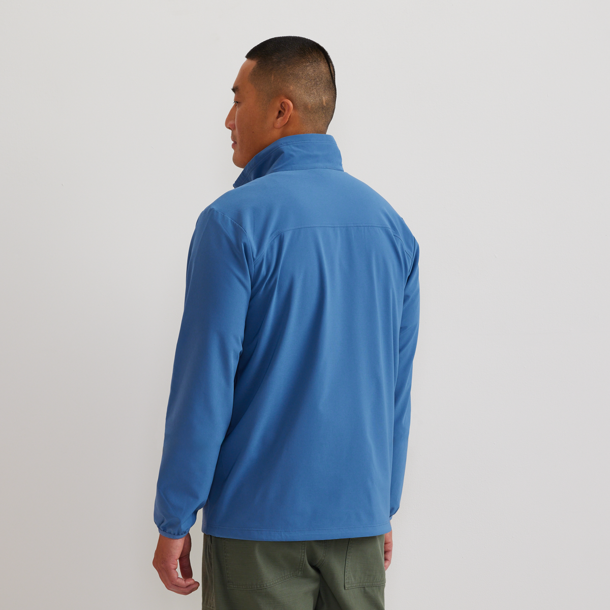 Eddie Bauer Men's Stratify Soft Shell Jacket alternate view 4