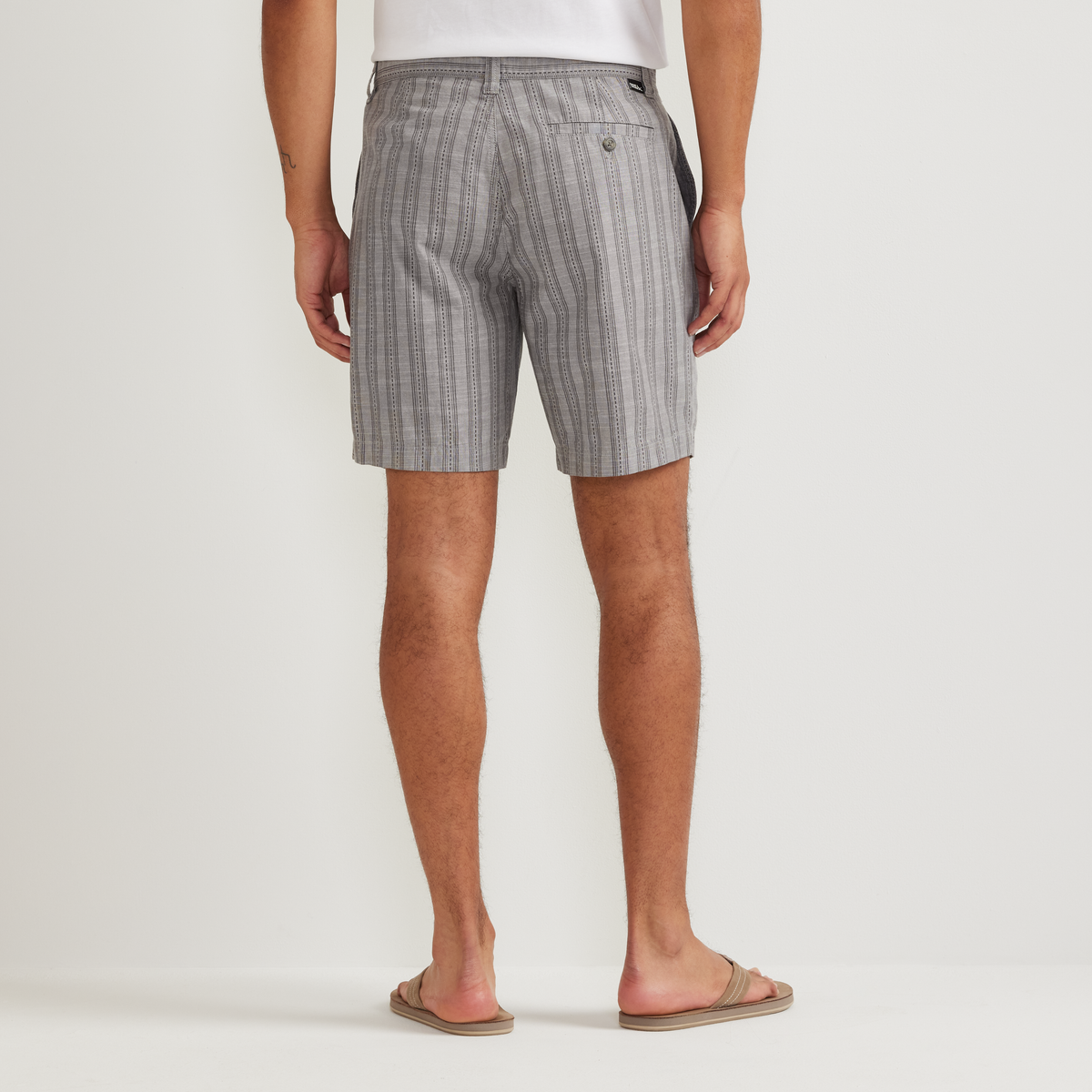 Eddie Bauer Men's Camano 2.0 Shorts - Print alternate view 3