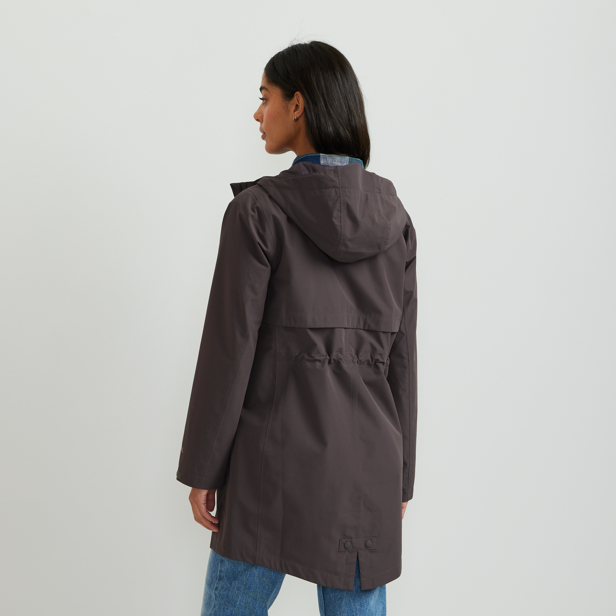 Eddie Bauer Women's Rainy Pass Water-Repellent Trench Coat alternate view 5