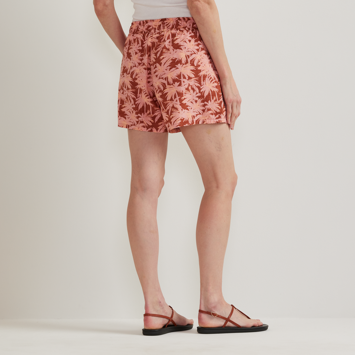 Eddie Bauer Women's Baja Shorts alternate view 3