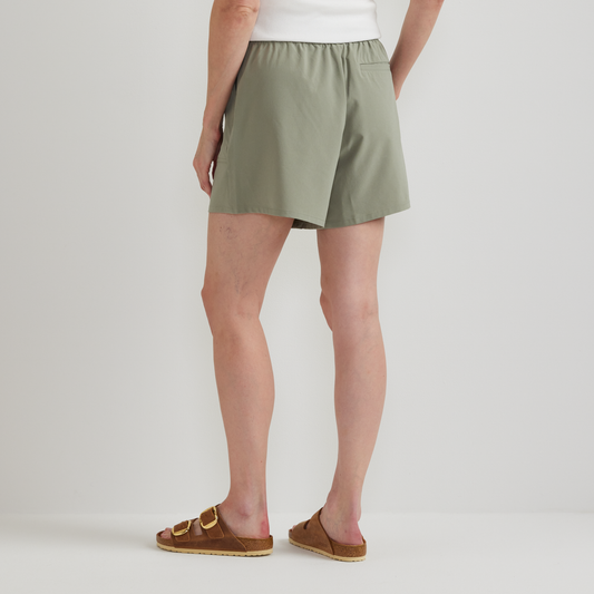 Eddie Bauer Women's Departure Pull-On Shorts alternate view 1