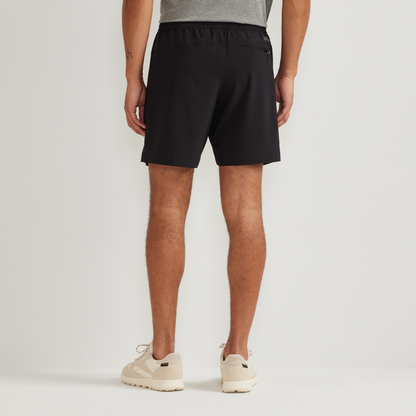 Eddie Bauer Men's Resonance Shorts - 8" alternate view 2