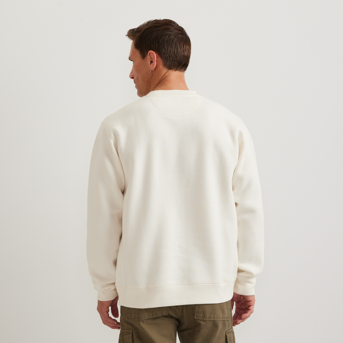Eddie Bauer Men's Vintage Soft Paddle Crew alternate view 3
