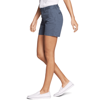 Eddie Bauer Women's Legend Wash Relaxed Fit Shorts - 5" alternate view 2