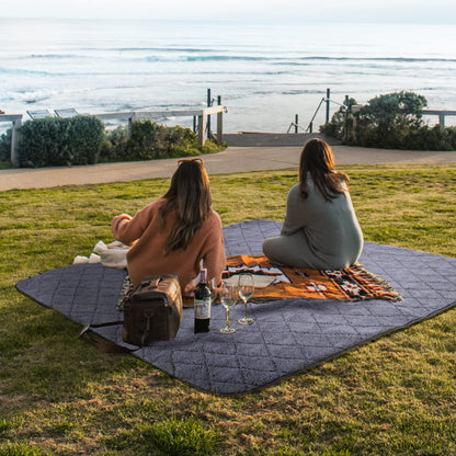 REDCAMP Large Camping Blanket with Sherpa Lining, Cold Weather Warm Outdoor Blanket Windproof for Camping Stadium, Machine Washable 59"x 79"