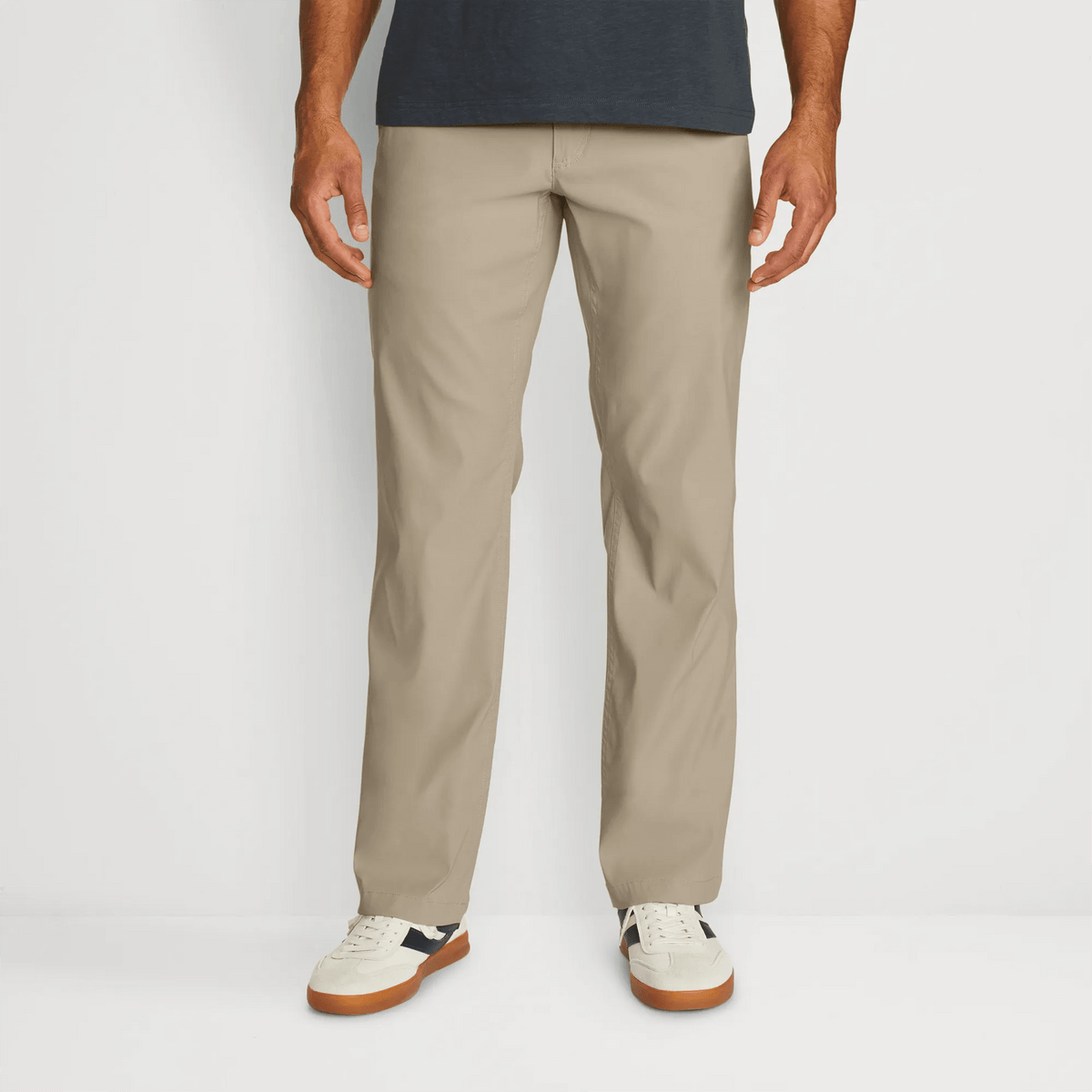 Eddie Bauer Men's Horizon Takeoff Stretch Chino Pants alternate view 5