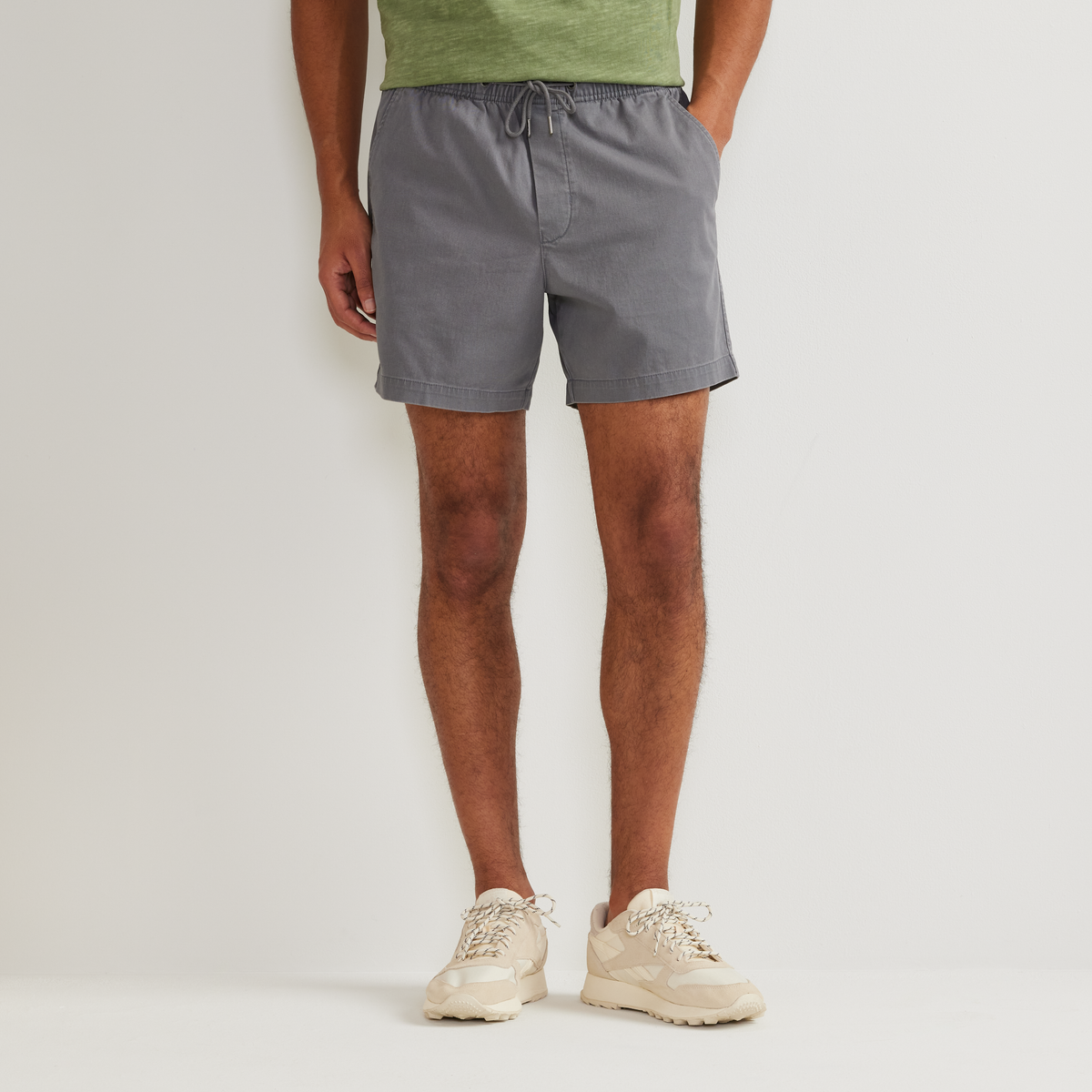 Eddie Bauer Men's Pull On Twill Shorts alternate view 3
