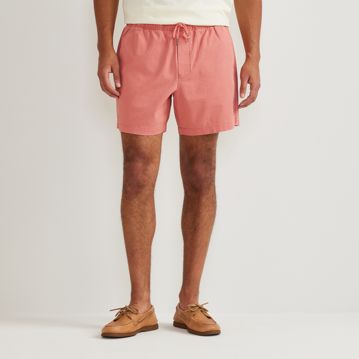 Eddie Bauer Men's Pull On Twill Shorts alternate view 4