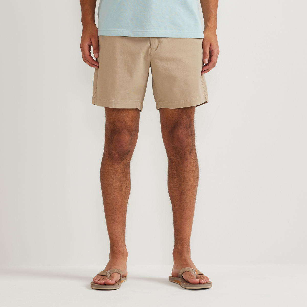 Eddie Bauer Men's Legend Wash Twill Shorts alternate view 1