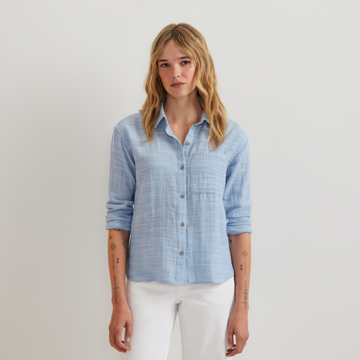 Eddie Bauer Women's Cotton Slub Long-Sleeve Shirt alternate view 2