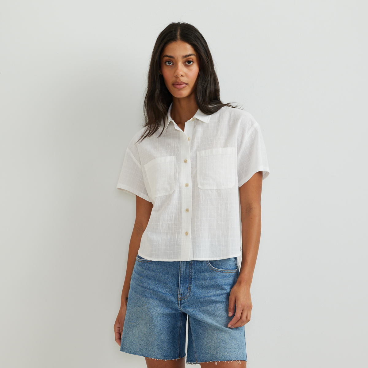 Eddie Bauer Women's Destination Utility Shirt - White product image