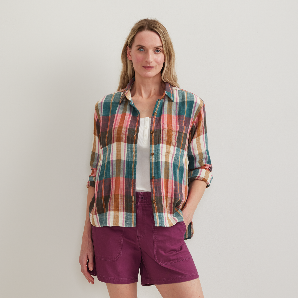 Eddie Bauer Women's Cotton Slub Plaid Long-Sleeve Shirt alternate view 4