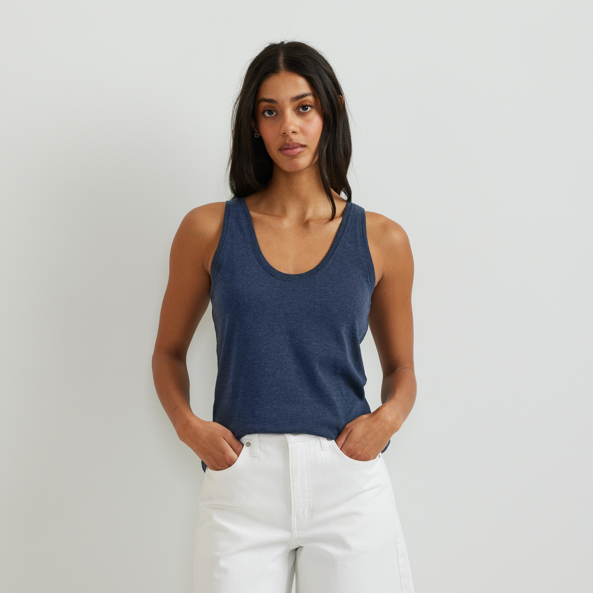 Eddie Bauer Women's Everyday Scoop-Neck Tank product image