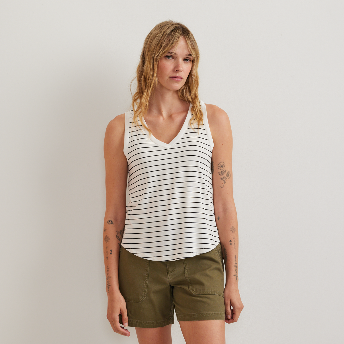 Eddie Bauer Women's Surreal V-Neck Travel Tank product image