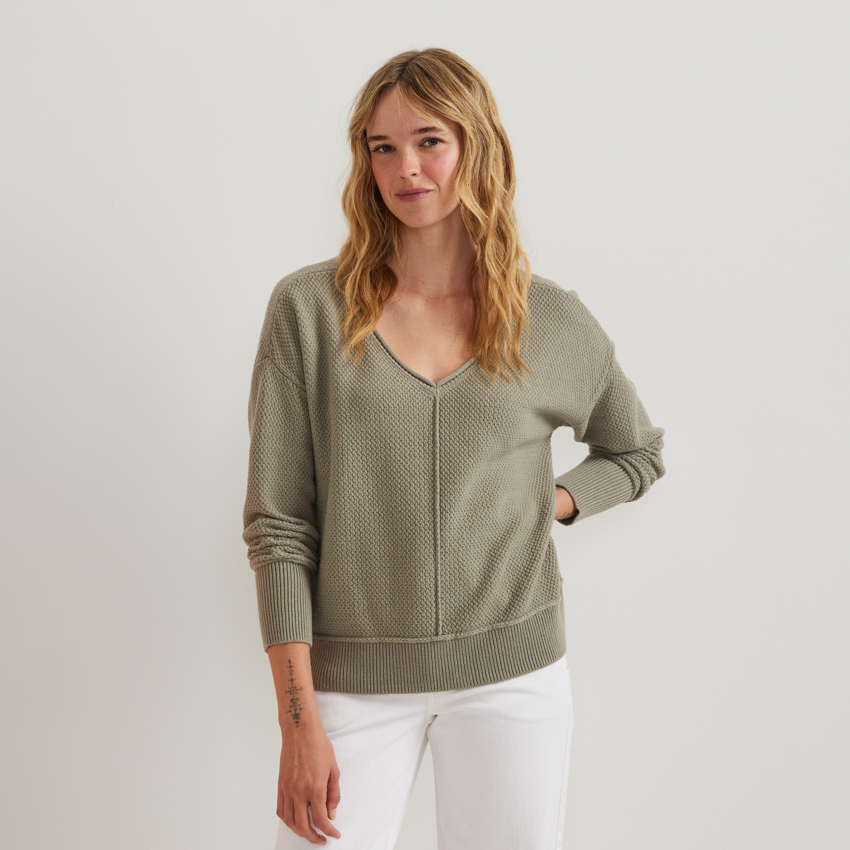 Eddie Bauer Women's V-Neck Sweater alternate view 3