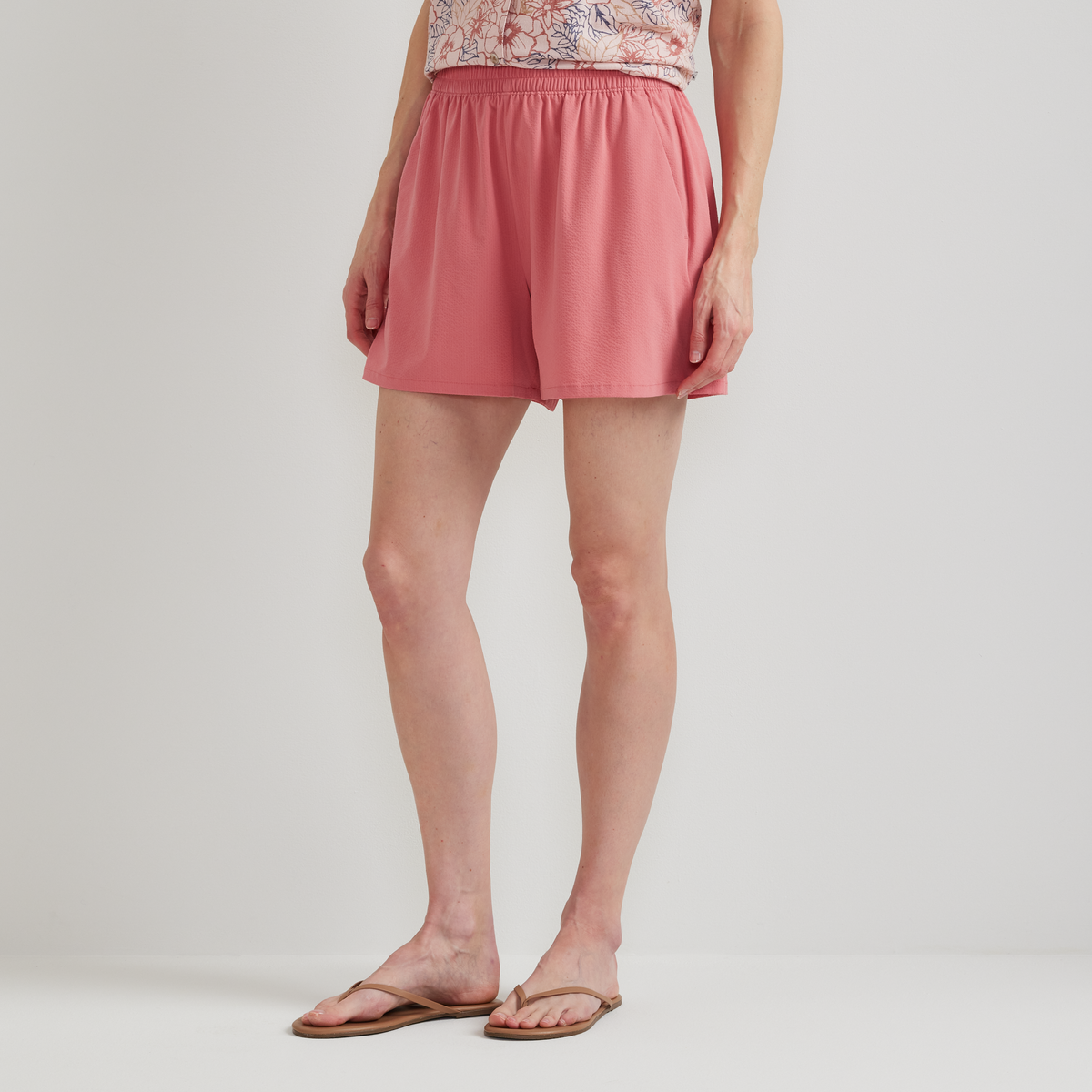Eddie Bauer Women's Rio Textured Shorts alternate view 2