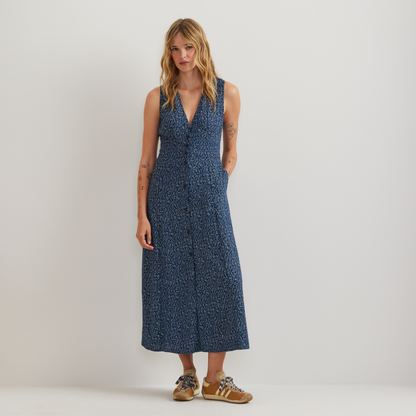 Eddie Bauer Women's Button Front Midi Dress alternate view 2
