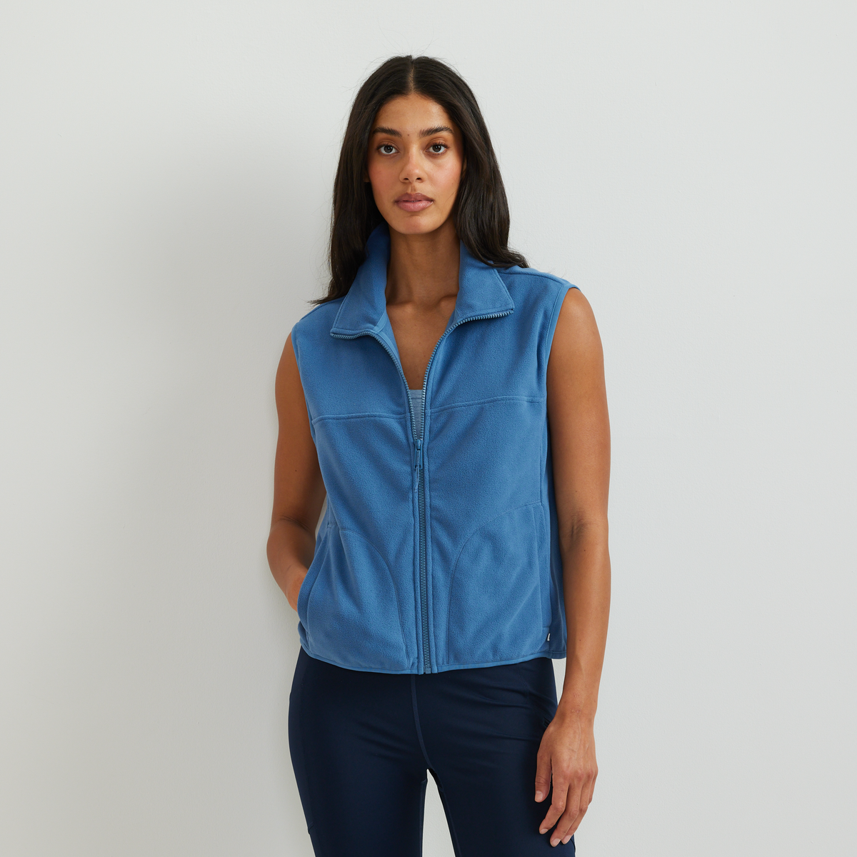 Eddie Bauer Women's Quest 2.0 Vest alternate view 2