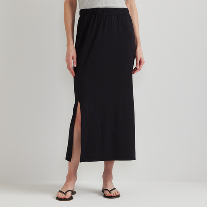 Eddie Bauer Women's Sightseer Knit Skirt product image