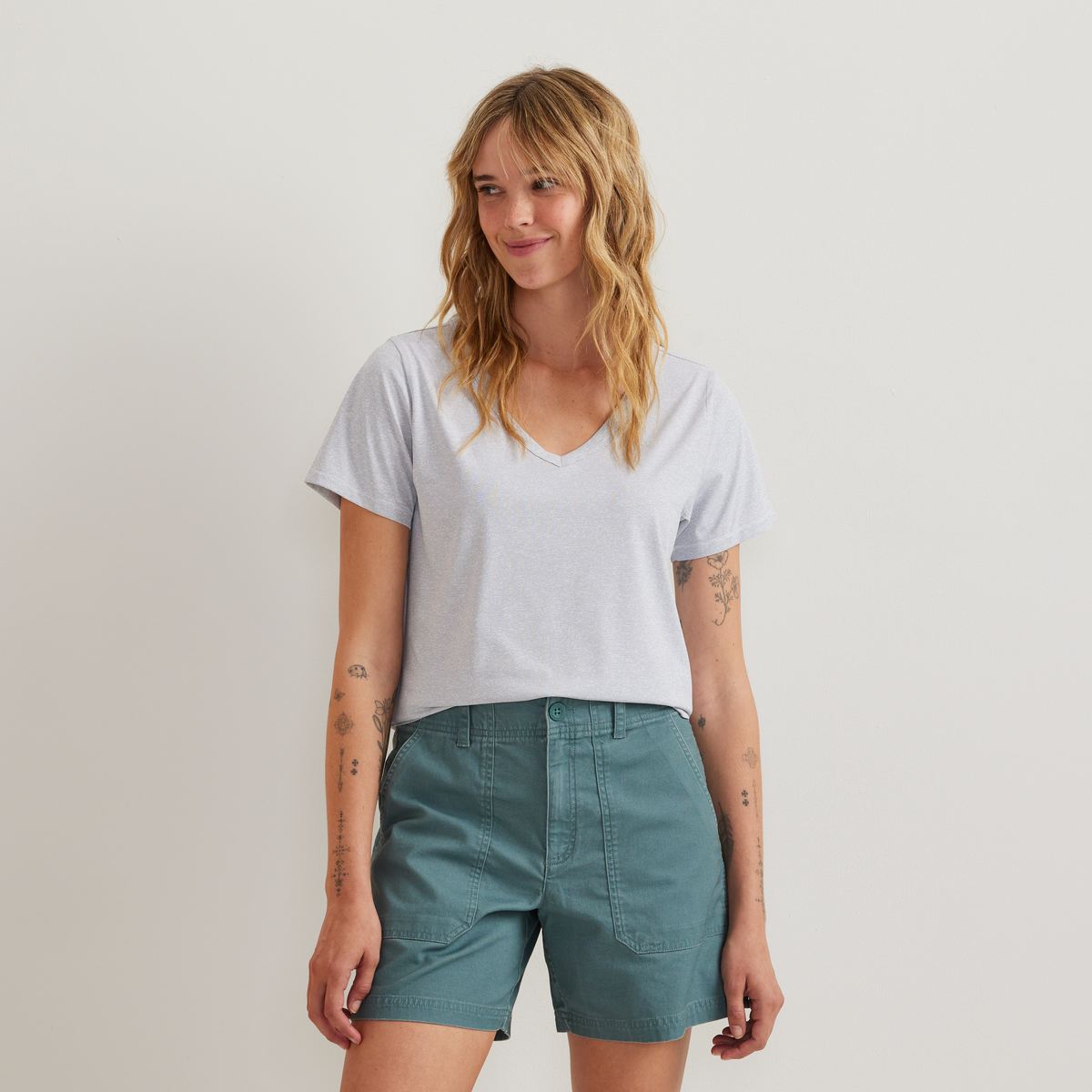 Eddie Bauer Women's Trek Light Hike Short-Sleeve V-Neck T-Shirt alternate view 2