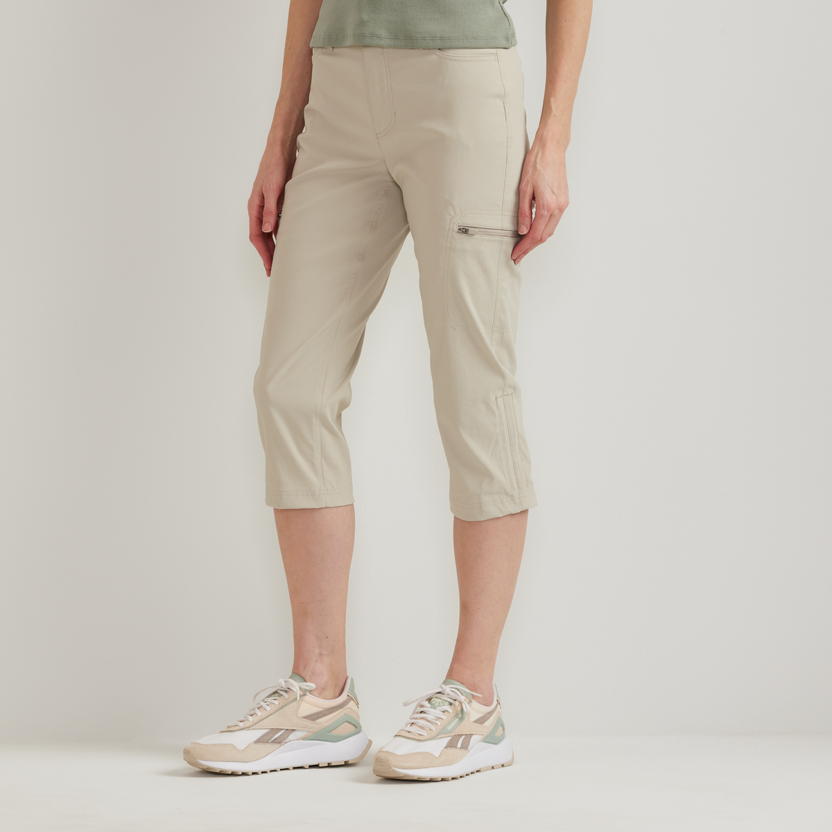 Eddie Bauer Women's Guide Pro High Rise Capri alternate view 5
