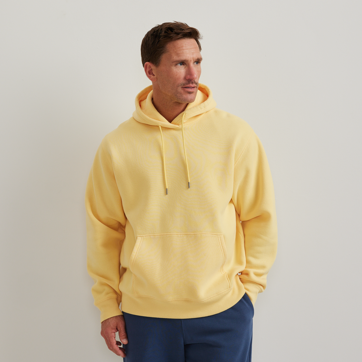 Eddie Bauer Men's Vintage Soft Pullover Hoodie alternate view 5