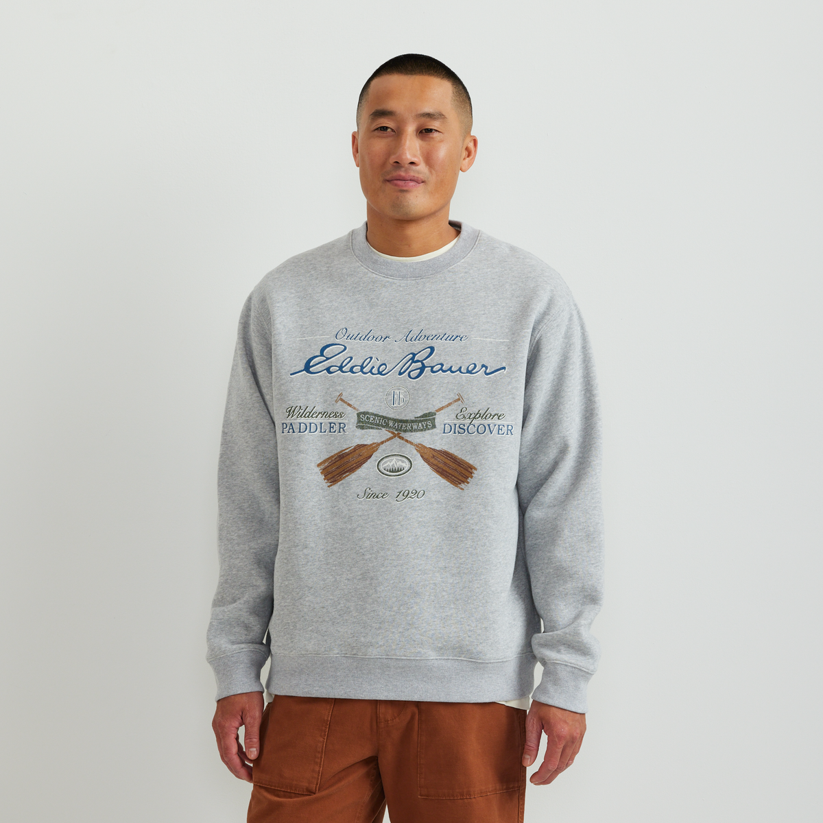 Eddie Bauer Men's Vintage Soft Paddle Crew product image