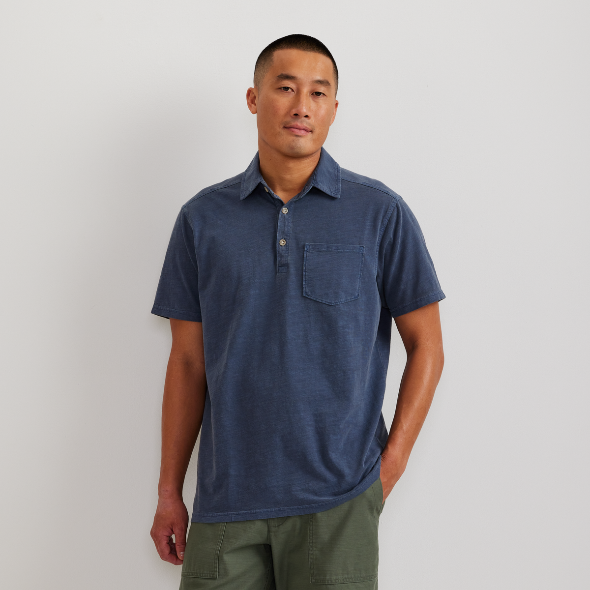 Eddie Bauer Men's Sunwashed Cotton Pocket Polo alternate view 2