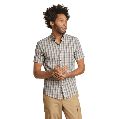 Eddie Bauer Men's Voyager Flex Short-Sleeve Shirt product image