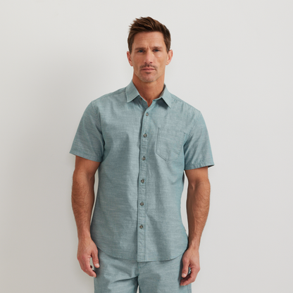 Eddie Bauer Men's Camano Short-Sleeve Shirt - Solid alternate view 2