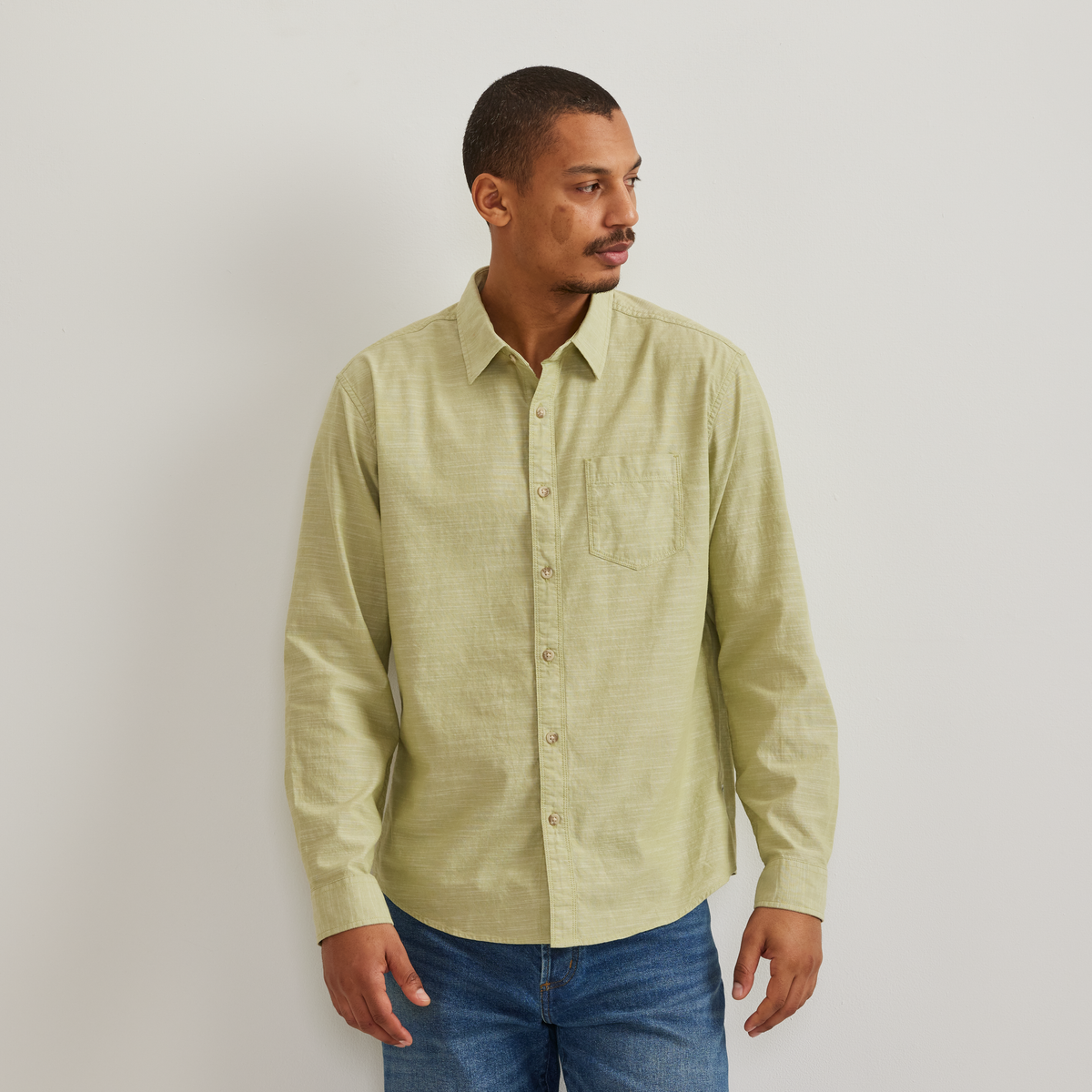 Eddie Bauer Men's Camano Long-Sleeve Shirt alternate view 3