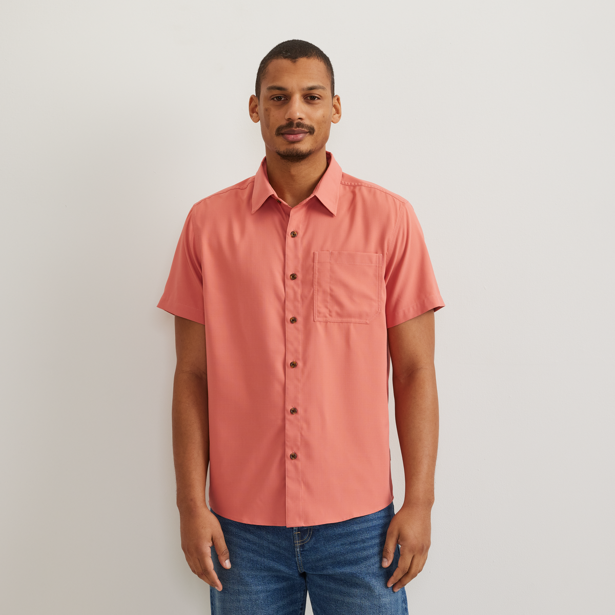 Eddie Bauer Men's Short Sleeve Destination Shirt-Solid alternate view 1