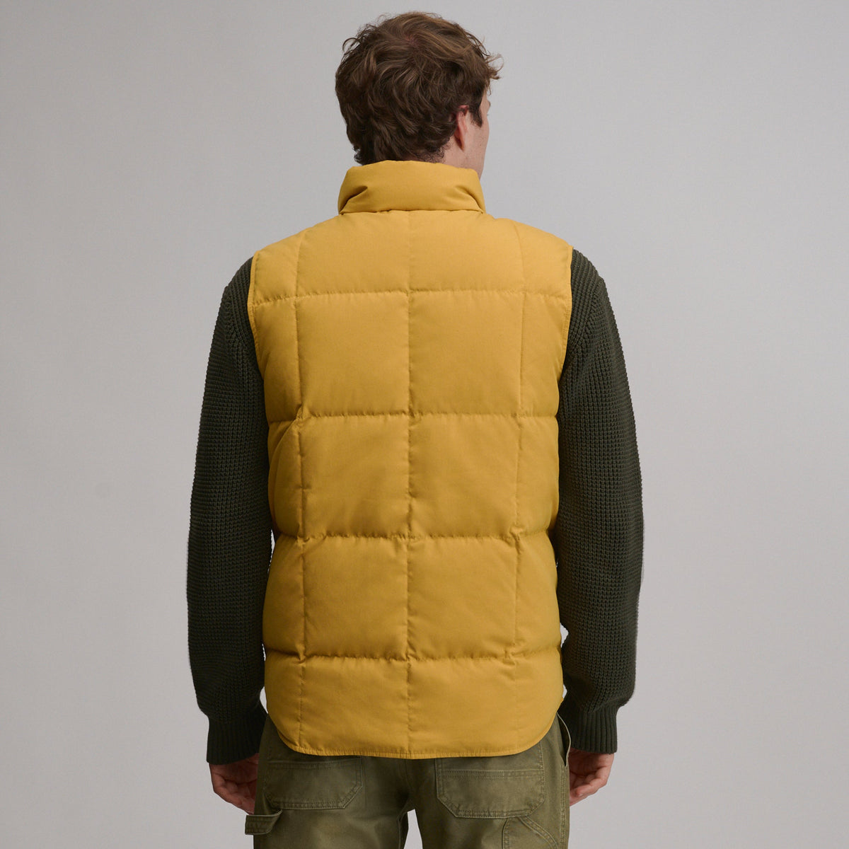 Eddie Bauer Men's Kara Koram Vest alternate view 1
