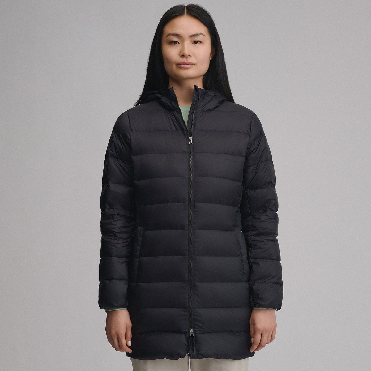 Eddie Bauer Women's CirrusLite Down Hooded Parka product image