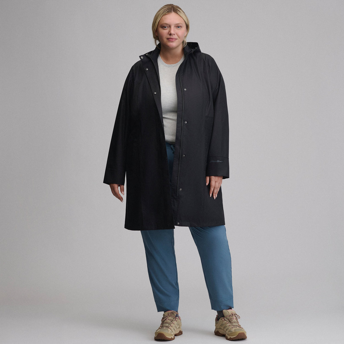 Eddie Bauer Women's Girl on the Go® Waterproof Trench Coat alternate view 4