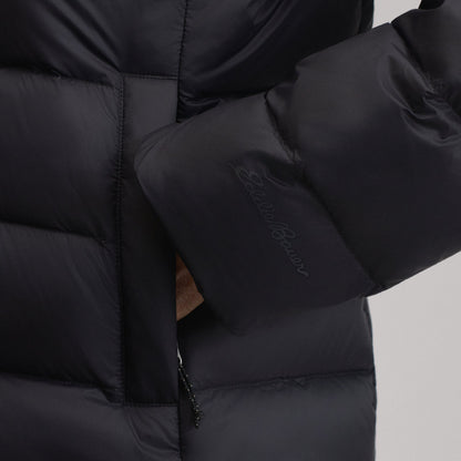 Eddie Bauer Women's CirrusLite Down Hooded Jacket alternate view 2