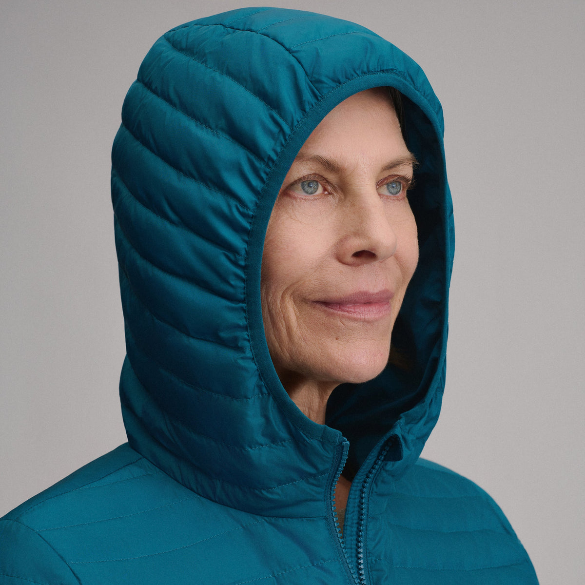 Eddie Bauer Women's Microlight Parka alternate view 5