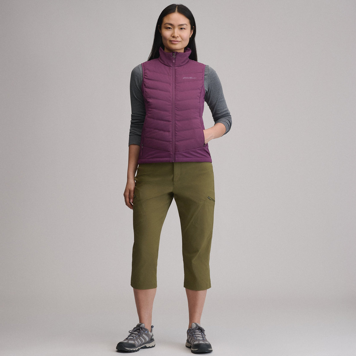 Eddie Bauer Women's MotionLoft Hybrid Down Vest alternate view 3
