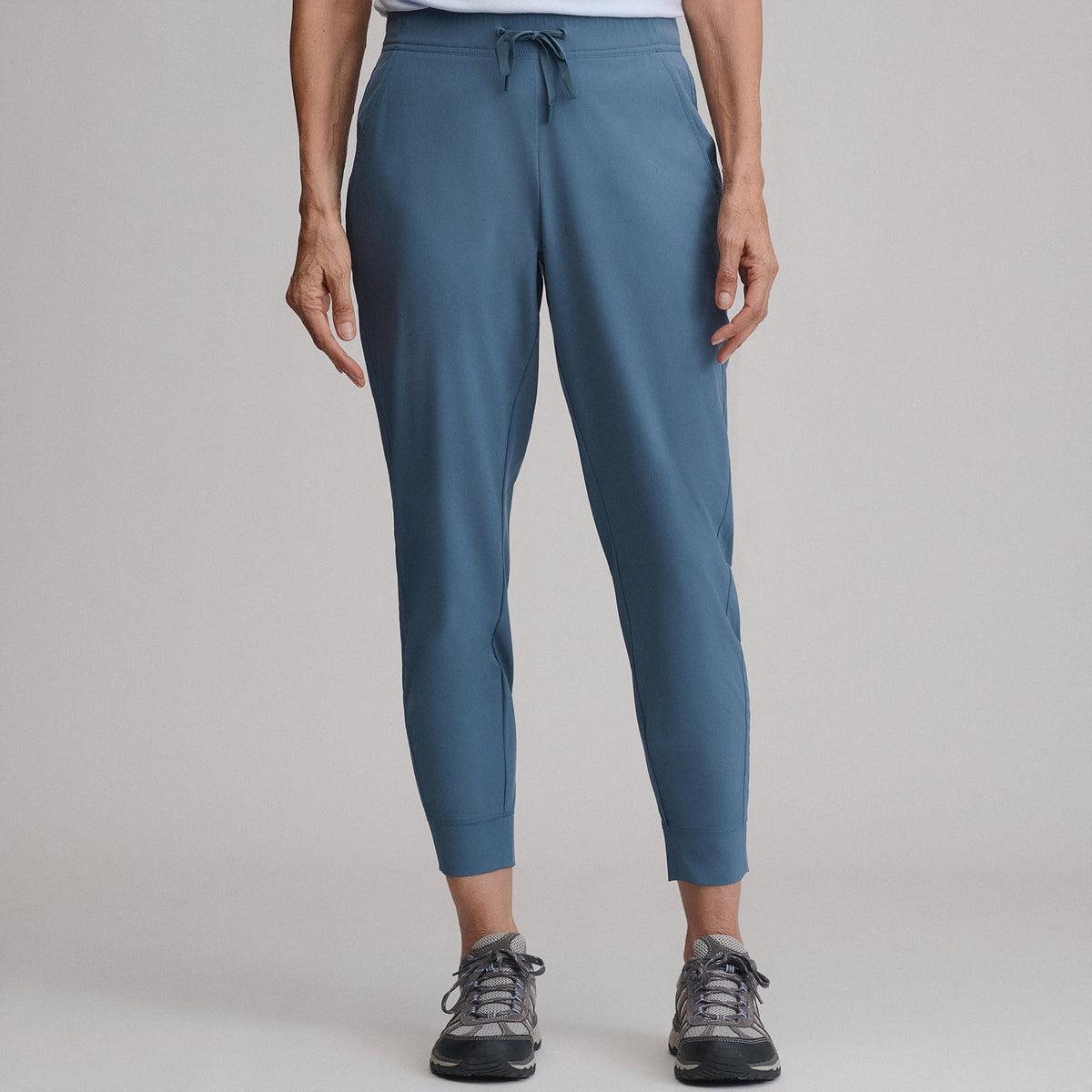 Eddie Bauer Women's Departure Stretch Mid-Rise Joggers alternate view 4