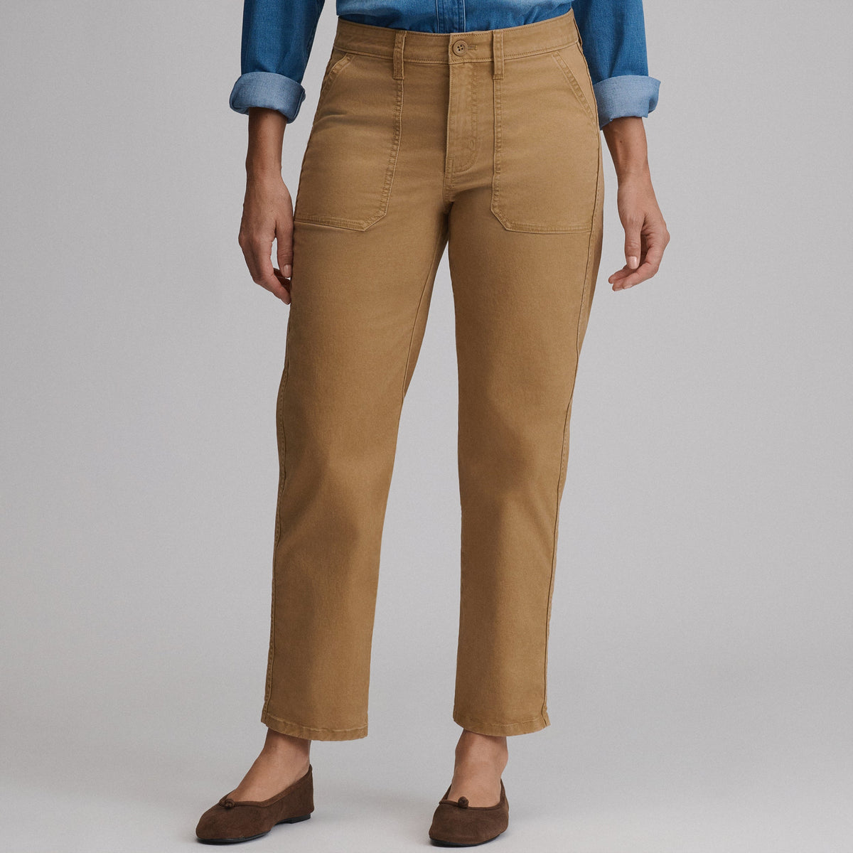 Eddie Bauer Women's Stretch Lightweight Relaxed Pants alternate view 4