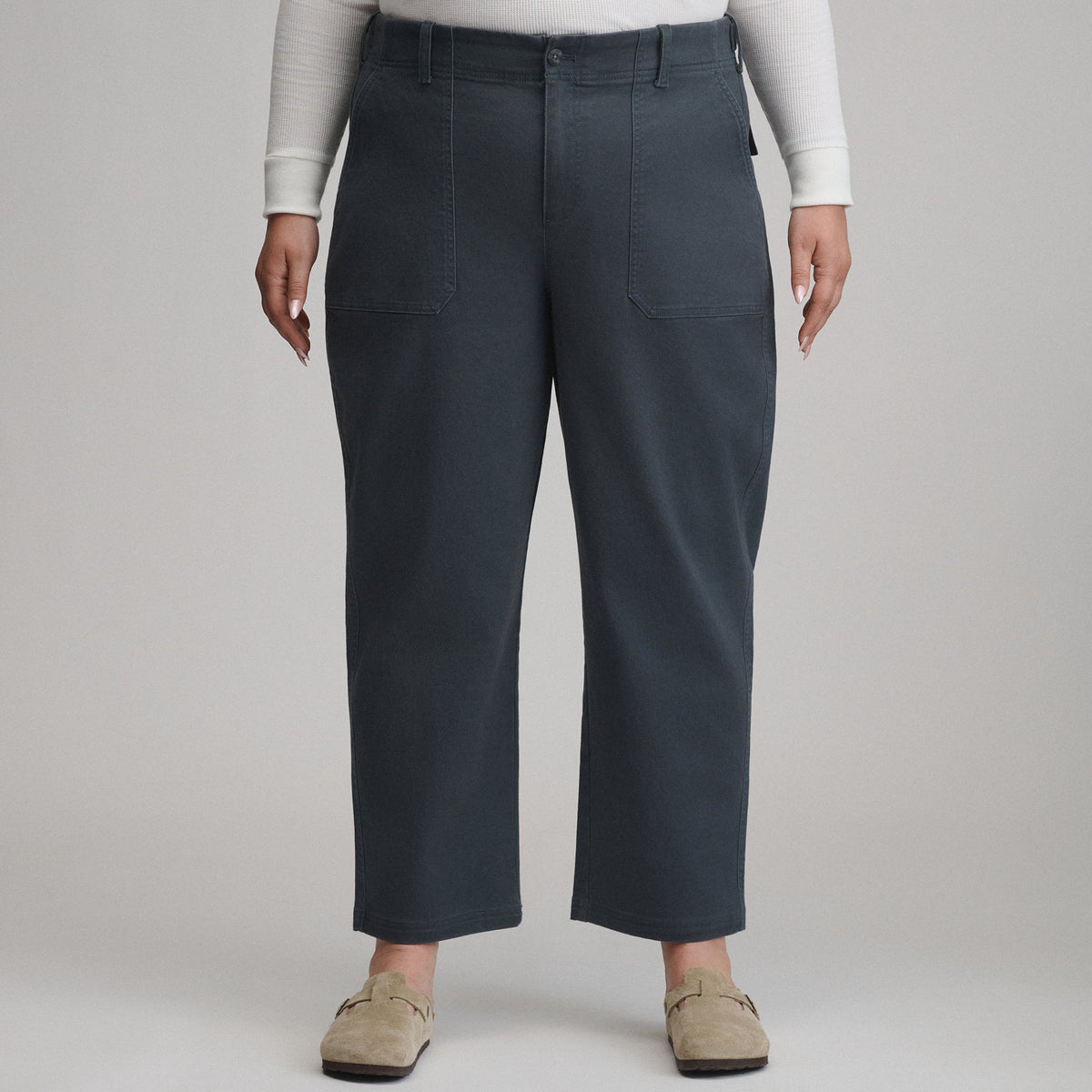 Eddie Bauer Women's Utility Twill Pants alternate view 4
