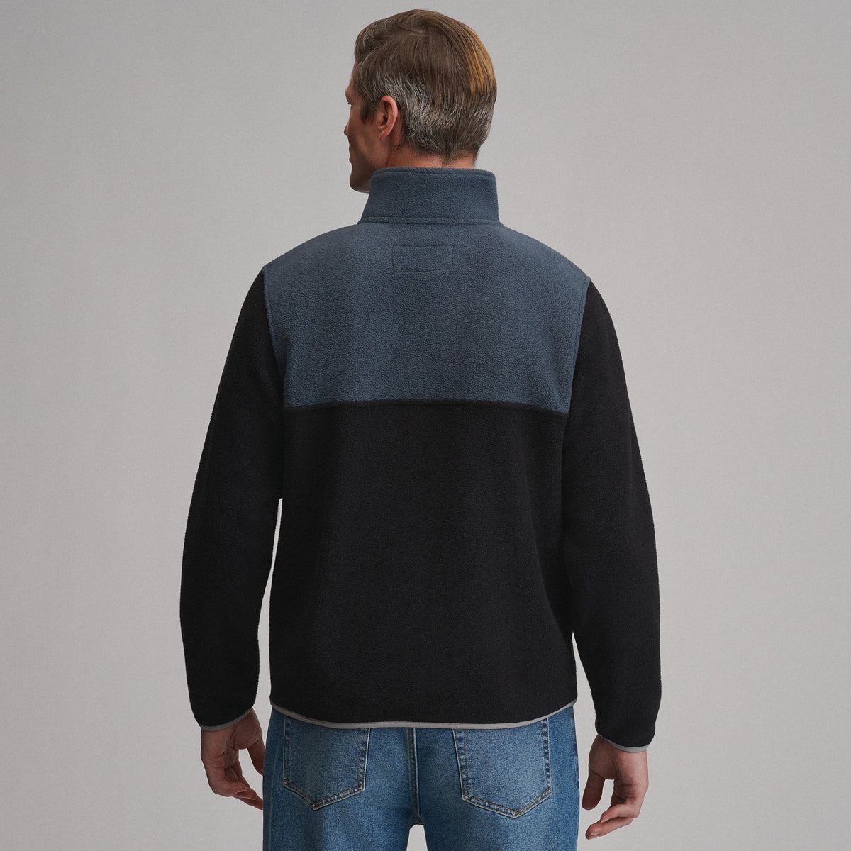 Eddie Bauer Men's Authentic Outdoor Fleece Snap-Mock Pullover alternate view 1