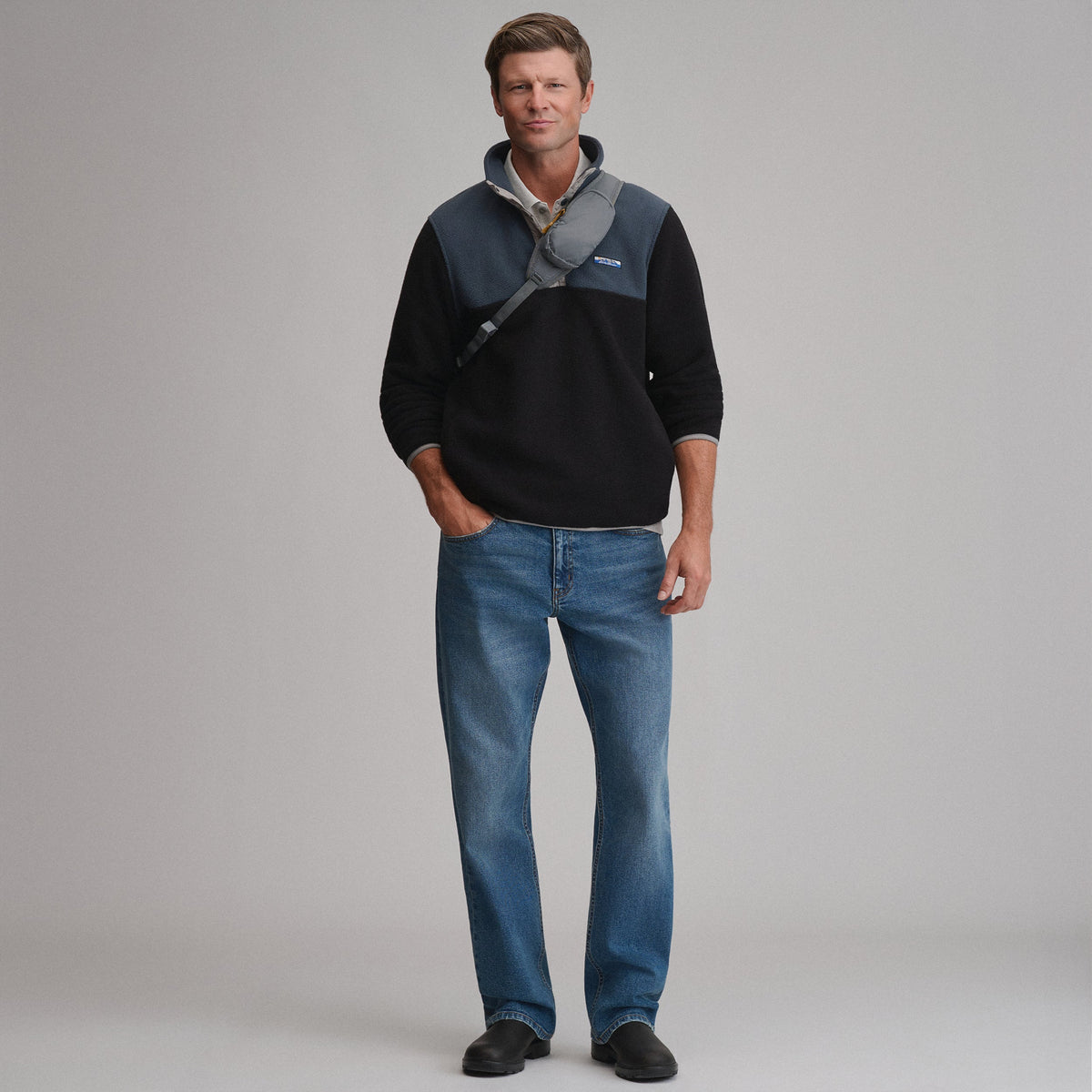 Eddie Bauer Men's Authentic Outdoor Fleece Snap-Mock Pullover alternate view 3