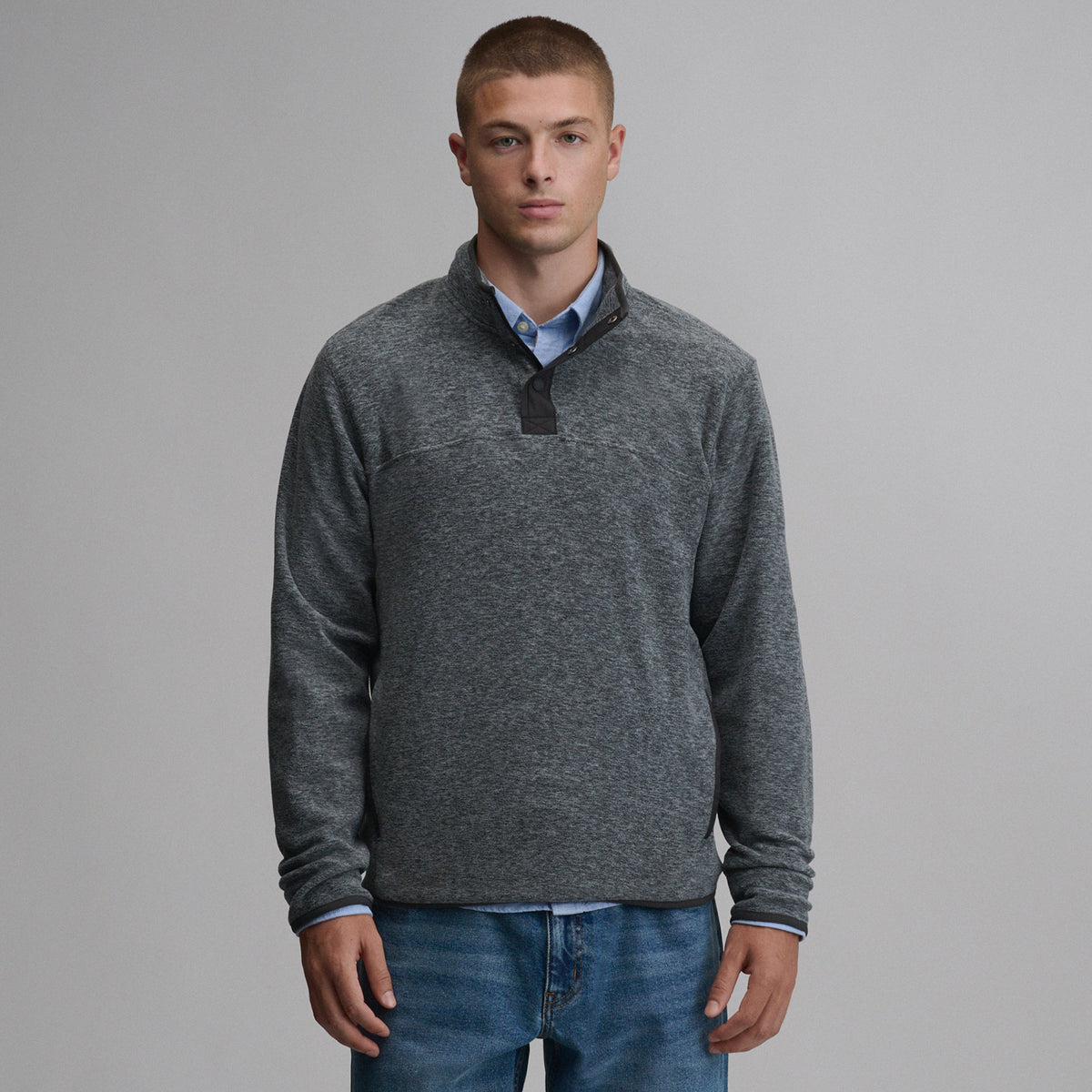 Eddie Bauer Men's Chutes Fleece Snap Mock Pullover product image