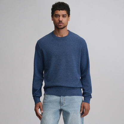 Eddie Bauer Men's Classic Crew Solid Sweater alternate view 4