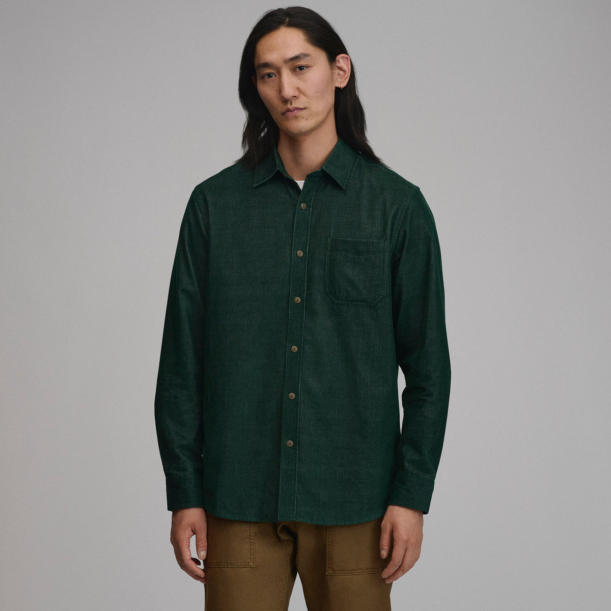 Eddie Bauer Men's Long-Sleeve Fine Wale Corduroy Shirt - Solid alternate view 4