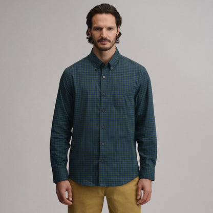 Eddie Bauer Men's Long-Sleeve Voyager 2.0 Dress Shirt product image