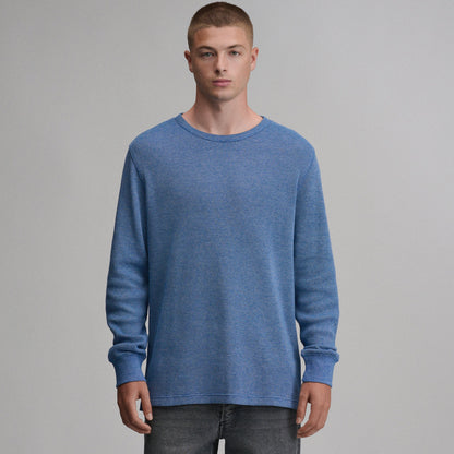 Eddie Bauer Men's Plaited Waffle Thermal Crew alternate view 4